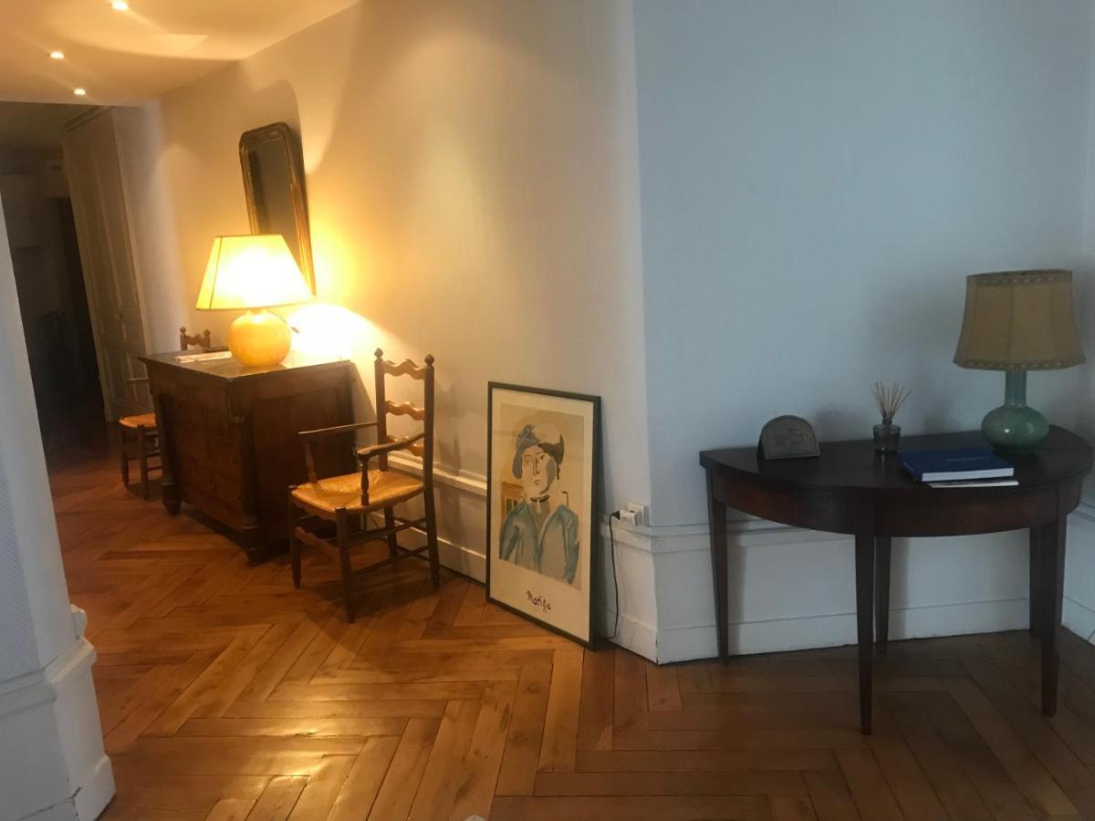 Berges Du Rhone/ Chambre Avec Balcon Lyon Buitenkant foto
